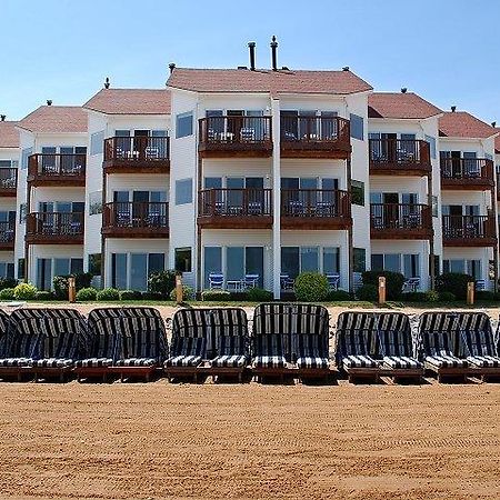 The Beach Condominium Hotel Resort Traverse Stadt Exterior foto