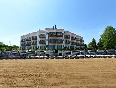 The Beach Condominium Hotel Resort Traverse Stadt Exterior foto